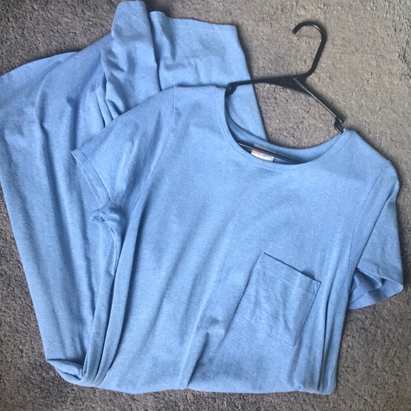 Excellent condition medium lualroe Carly - Picture 1 of 2